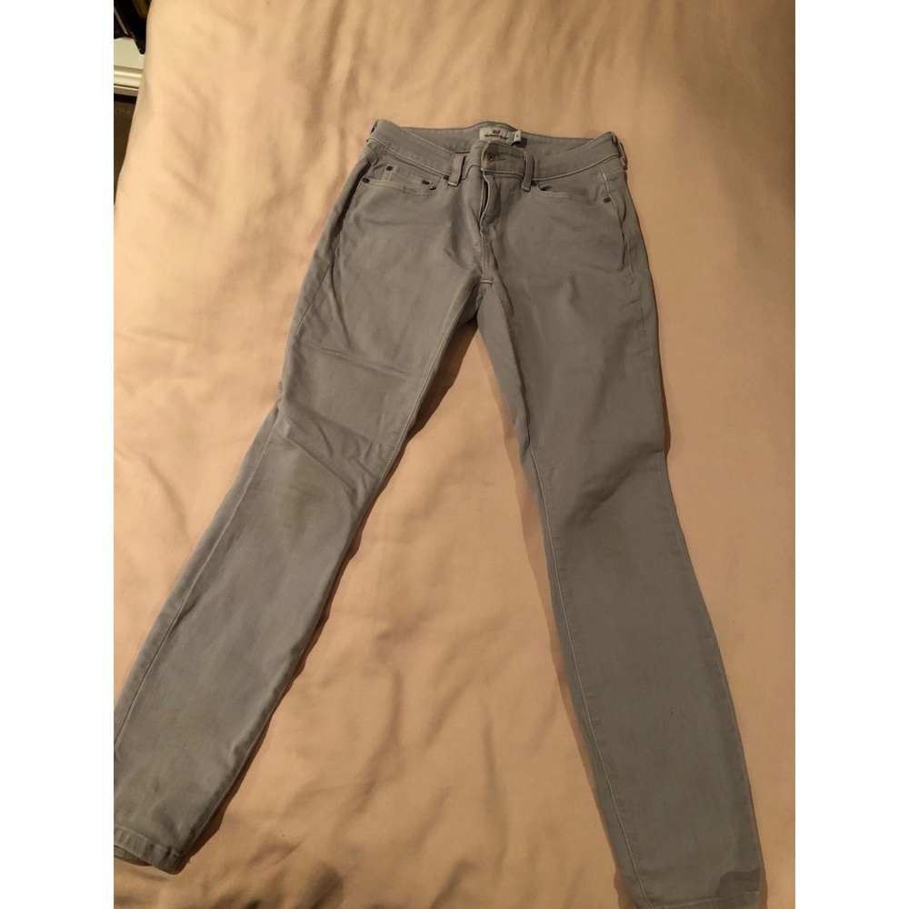 Grey Vineyard Vines pants